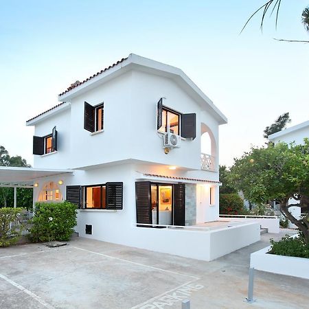 Green Bay Villa Protaras Buitenkant foto